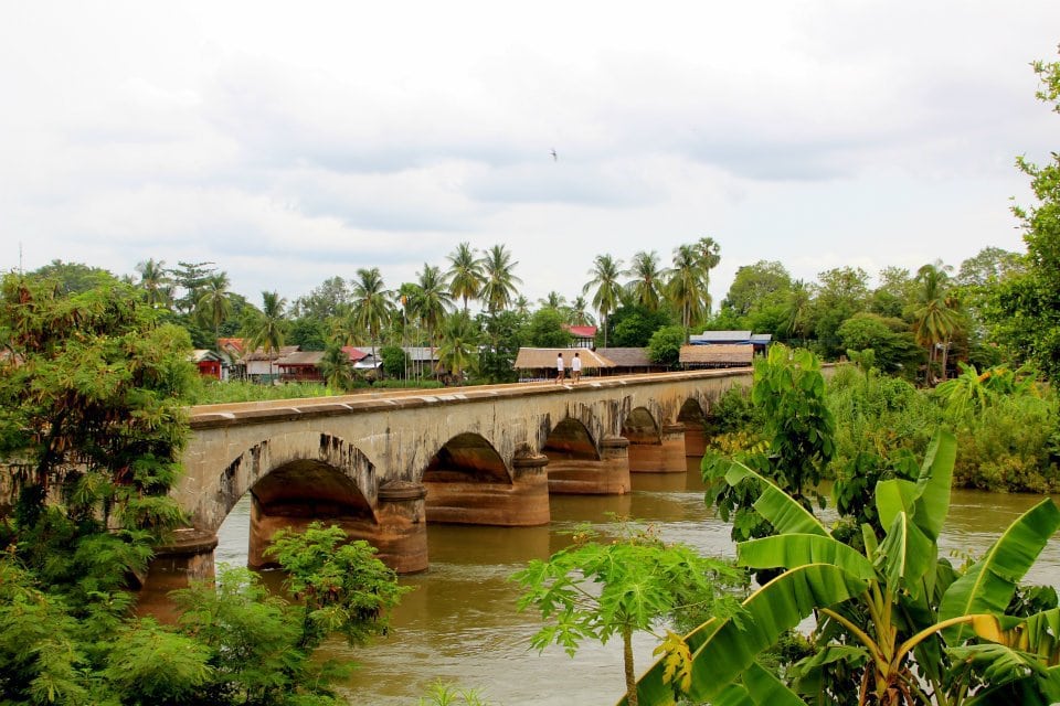 Südlaos Brücke über den Mekong