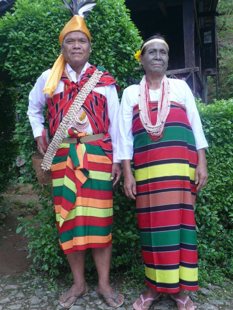 Mann und tätowierte Chin Frau - Myanmar