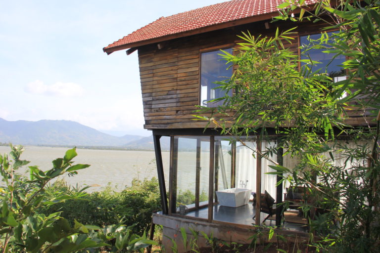 Lak Tented Camp Lakefront Bungalow