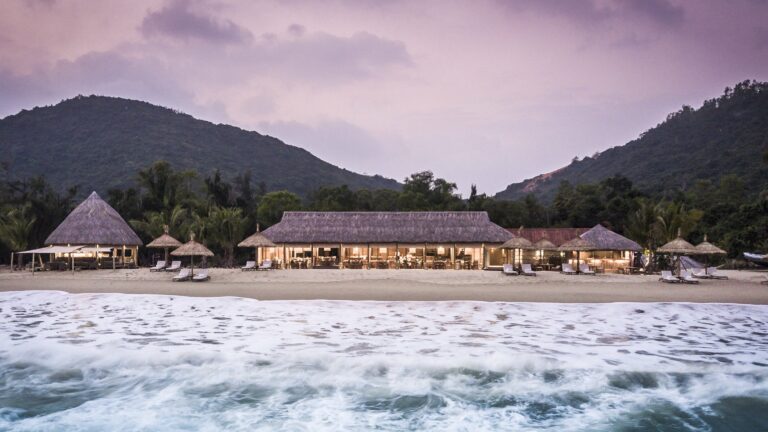 Bai San Ho Strand