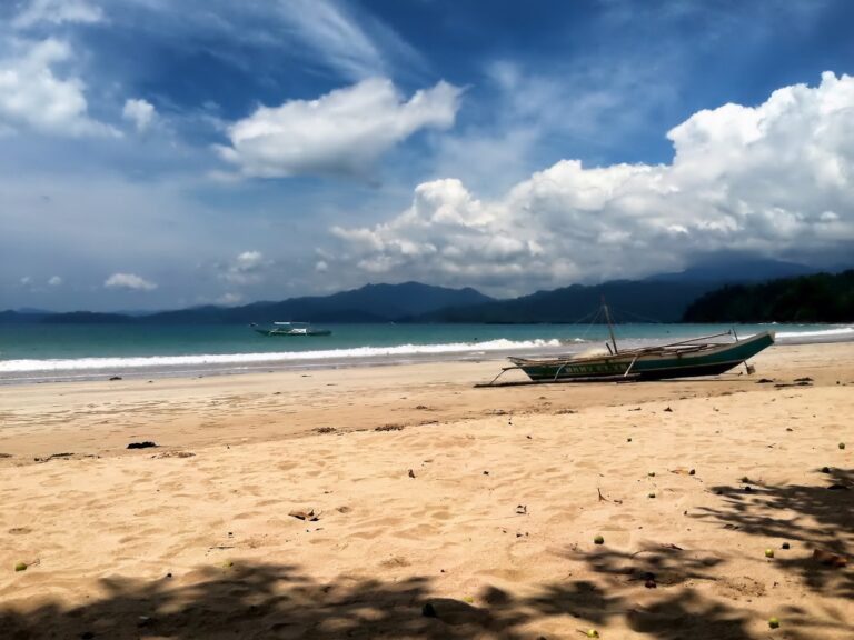 Philippinen Strand mit Boot