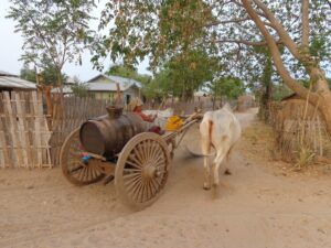 Na Gyo Eai Village Wassertransport