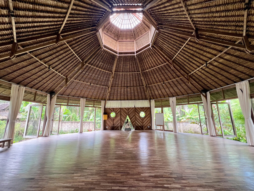 Bal Yogaraum