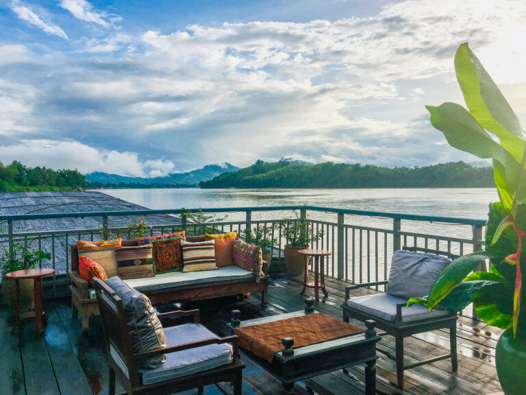 Laos Ausblick auf Fluss