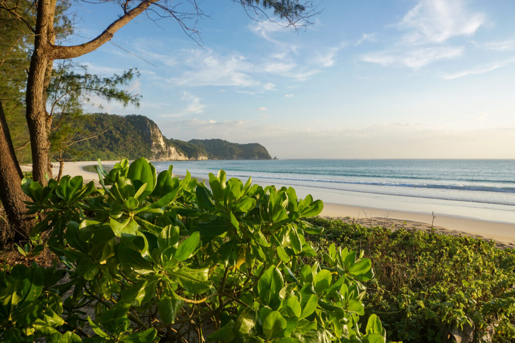 Sumba Tarimbang Camp Ausblick Strand