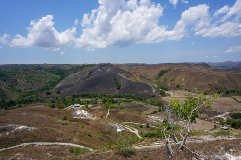 Sumba Waingapu Savanna karge Landschaft