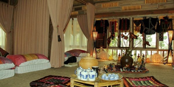 Moon Garden Homestay Raum