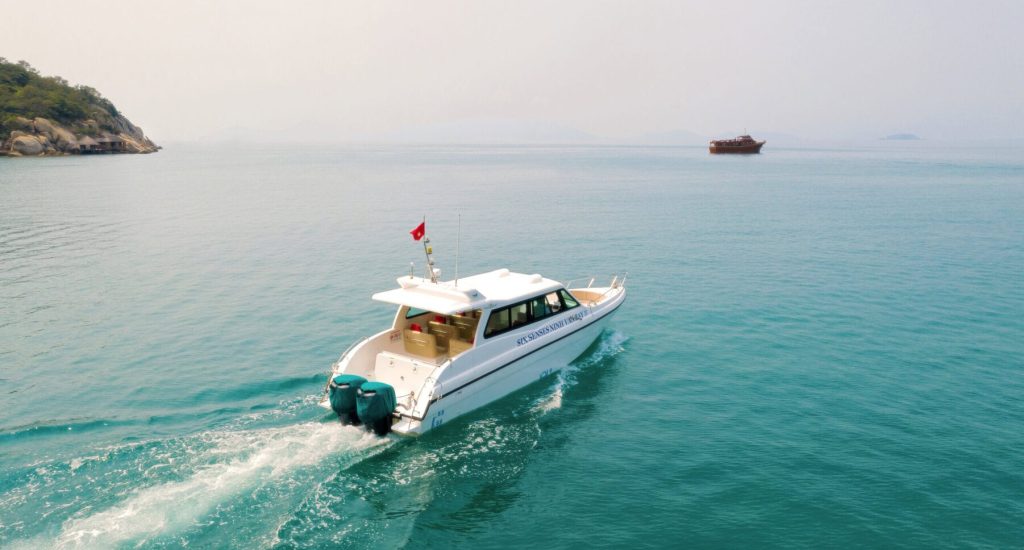 Vietnam Six Senses Ninh Van Bay Speedboat
